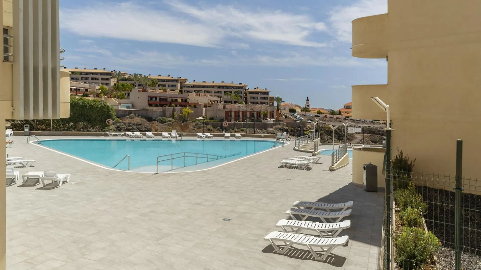 Tu Alojamiento En Playa Paraiso 아데제 스페인